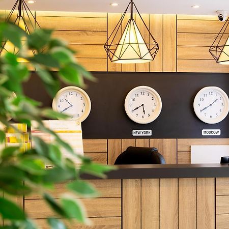 Hotel Compliment Trjavna Kültér fotó