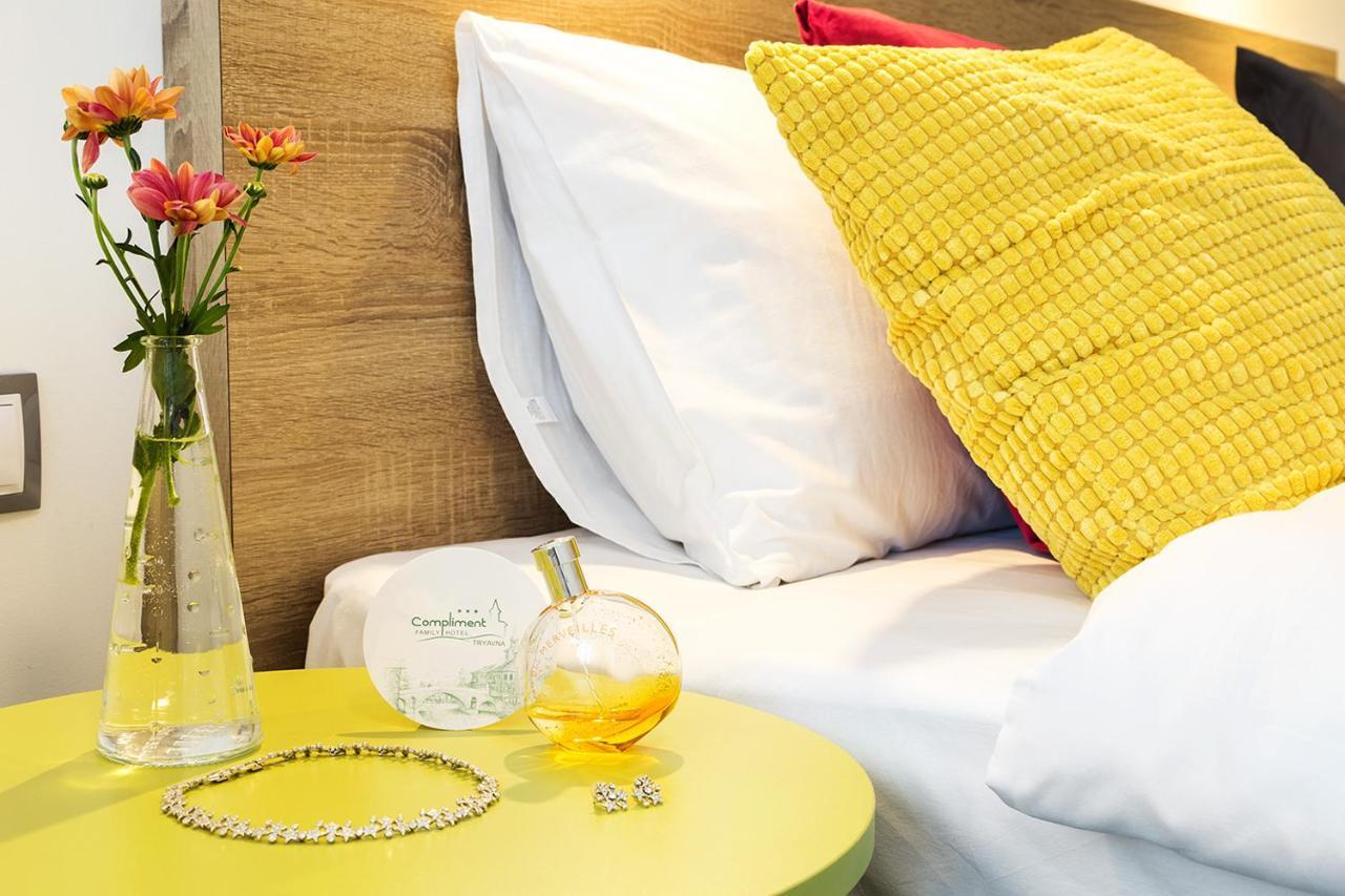 Hotel Compliment Trjavna Kültér fotó